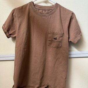 Southern Marsh Men's Tan Pocket Tee